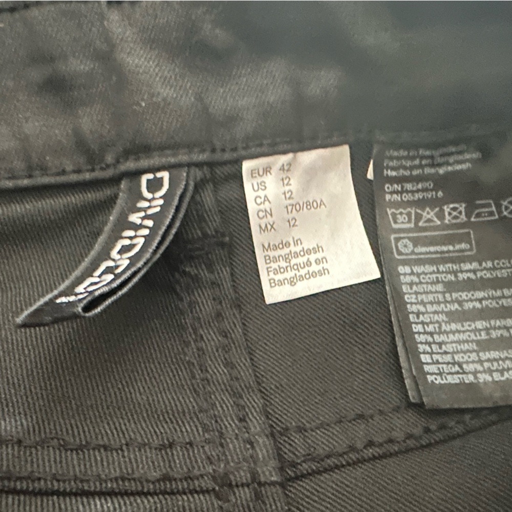 Divided Black Pants - image 6